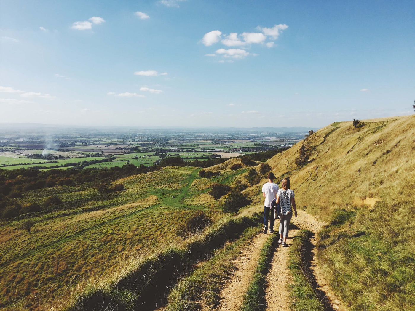 How to stay healthy while travelling - SimCorner UK